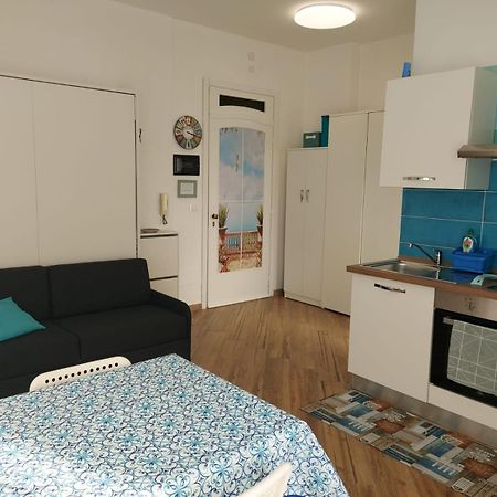 Apartamento Piccolo Scrigno Cogoleto Exterior foto